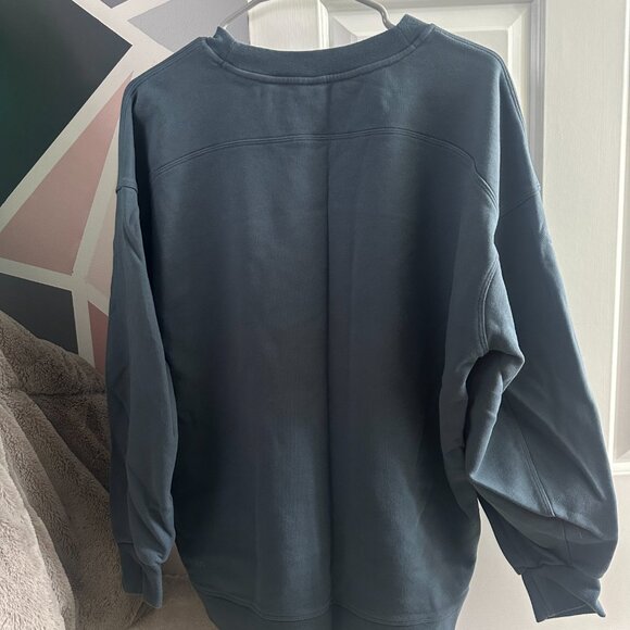 Lululemon Perfectly Oversized Crew - Picture 3 of 3